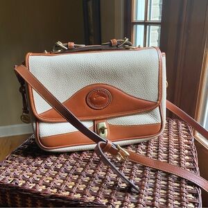 Vintage Dooney & Bourke Surrey Carrier Shoulder Crossbody Bag